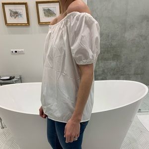 *NWT* MDS Stripes White Off the Shoulder Top, Sz 4